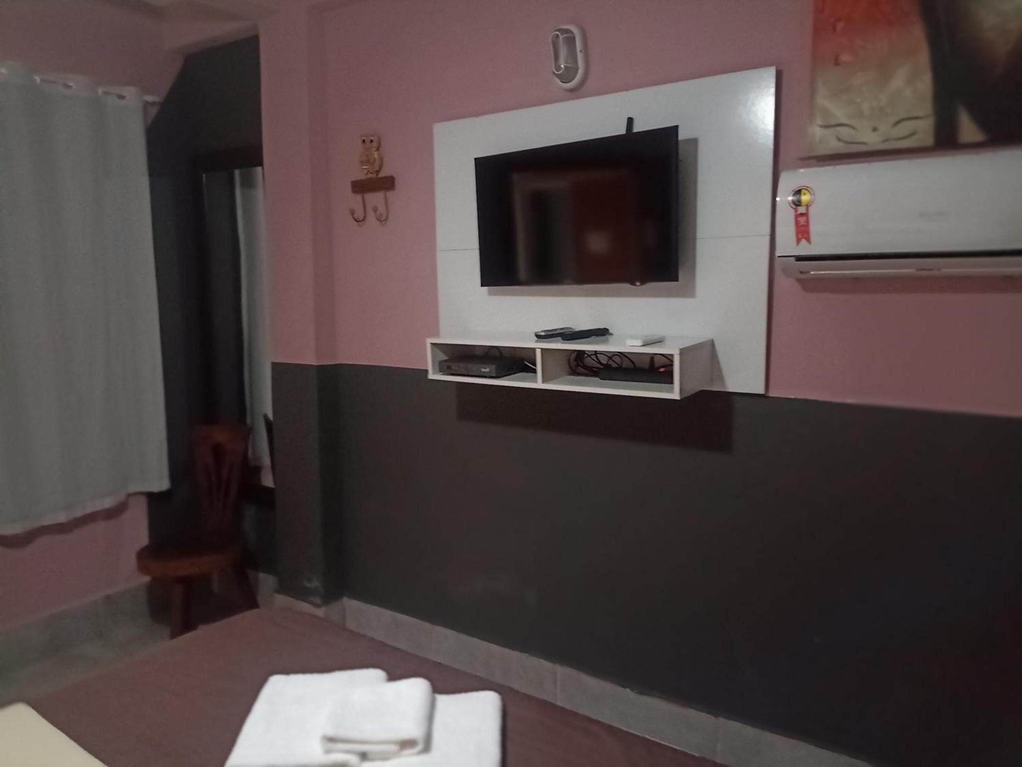 Pousada Da Gi Suites E Turismo Шапада-дус-Гімарайнс Екстер'єр фото